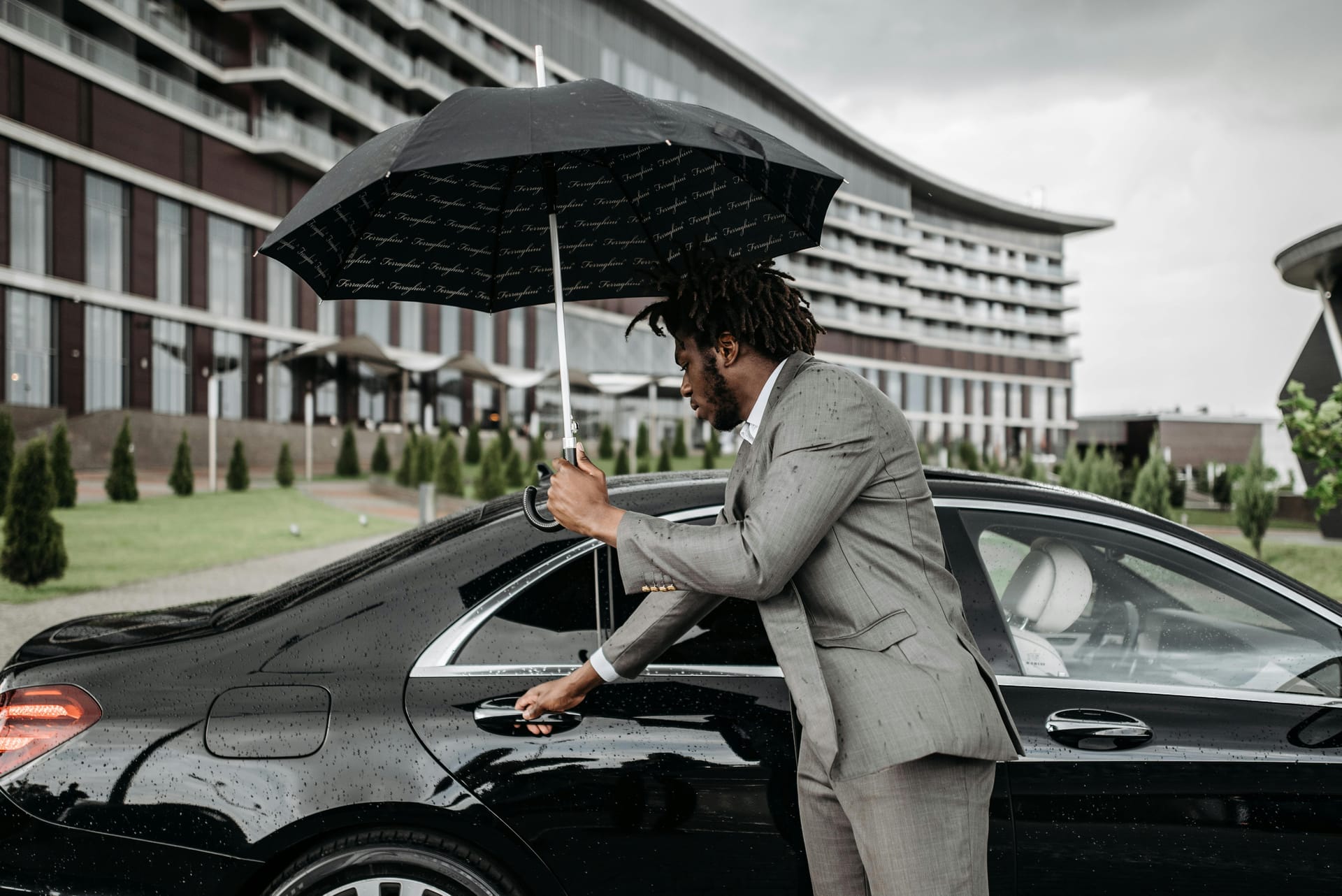 The World of Elite Concierge Services: Inside Royist and LVH