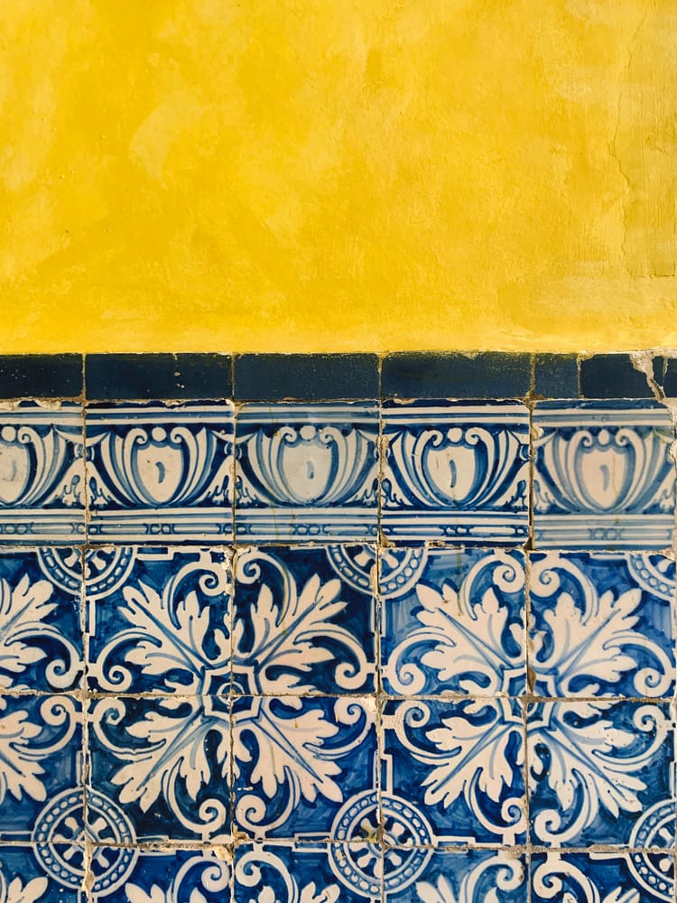 Mediterranean Mosaic: How Dolce & Gabbana Tiles Reflect Algerian Heritage