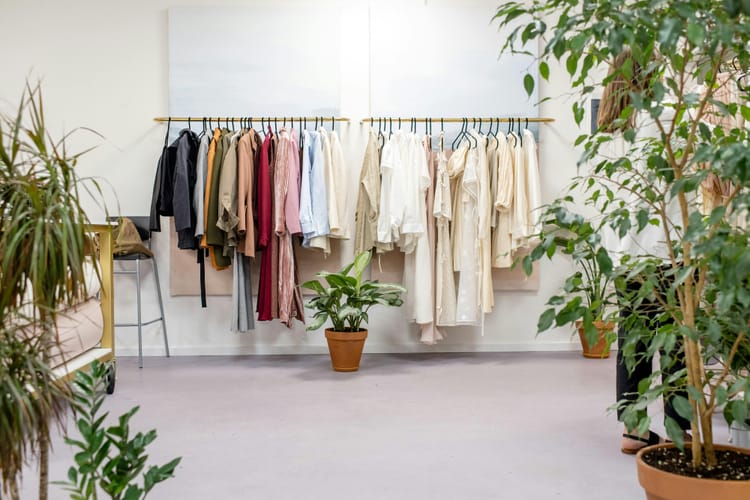 Where High-Net-Worth Individuals Shop Luxury Online: The Ultimate Guide