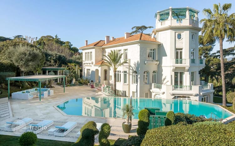 Exclusive Luxury Estate for Sale in Cap d’Antibes – A Rare French Riviera Opportunity