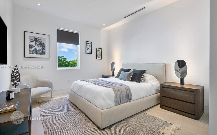 Ultra-Luxury 5-Bedroom Waterfront Townhome in Miami for Sale – $8.3M