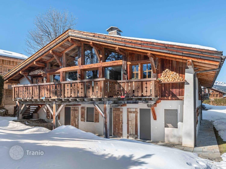 €9.9M Luxury 6-Bedroom Chalet for Sale in Megève – Mont d’Arbois