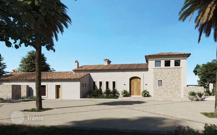 Luxury 4-Bedroom Country Estate in Mallorca: A €4.5M Mediterranean Manor in Camp Port
