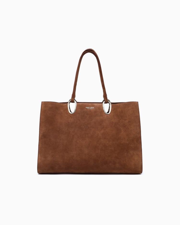 The Ultimate Guide to Giorgio Armani Luxury Tote Bags for 2026